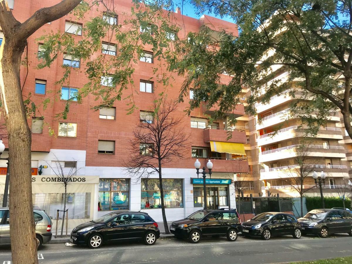 Apartment Rambla Tarragona Free Parking Exterior foto